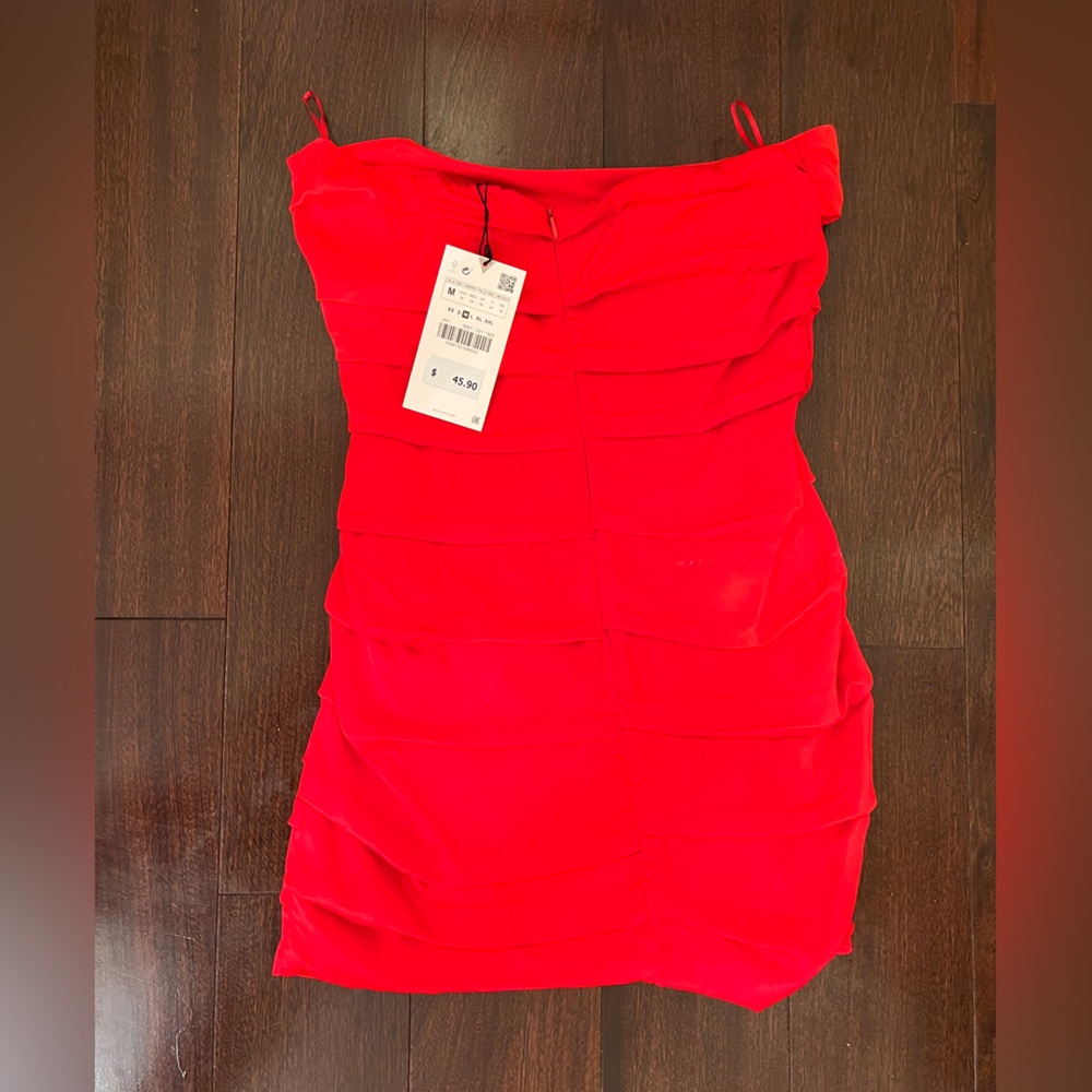 RED MINI DRESS SATIN STRAPLESS - Picture 2 of 2